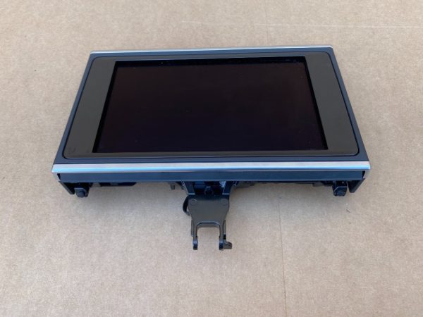 Display navigatie Audi A6 C7 2016 la 0 km - Dezmembrari Auto