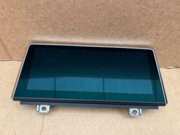 Display navigatie BMW X1 F48 din 2017 la 0 km 9387451 8 ” - Dezmembrari Auto