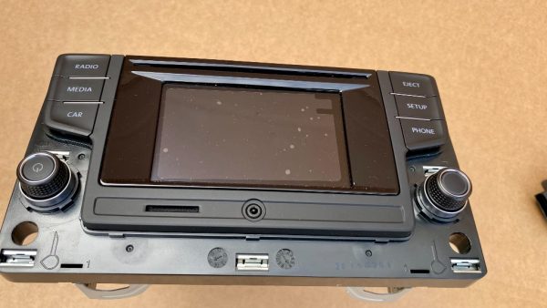 Radio CD BLUETOOTH VW Touran 2017 510035869 510 035 869 la 0 km - Dezmembrari Auto - imagine 2