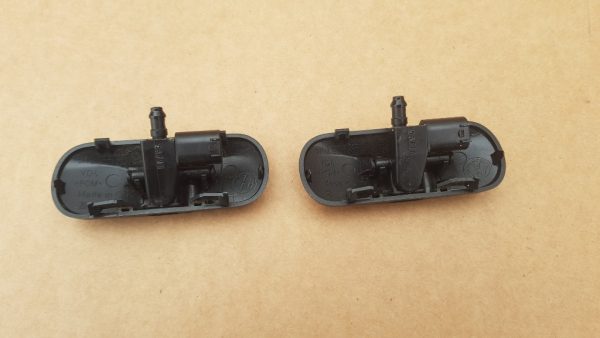 Duze tip evantai cu incalzire VW Passat B8 5M0955986C 5M0955985C - Dezmembrari Auto - imagine 3