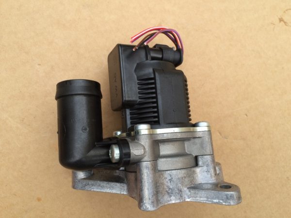 EGR Audi A3 8V E-TRON 04E131097B 04E 131 097 B - Dezmembrari Auto