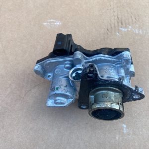 EGR Audi A6 C7 2.0 tdi 04L131501S 04L 131 501 S la 0 km - Dezmembrari Auto
