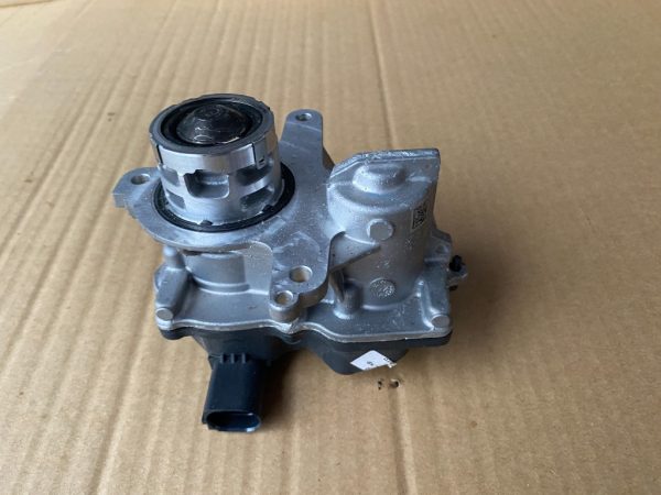 EGR VW Arteon facelift 2021 2.0 tdi 05L131501M 05L 131 501 M la 0 km - Dezmembrari Auto