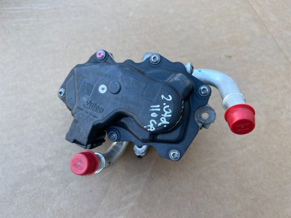 EGR VW Golf 7 Sportsvan 2.0 tdi 04L131501S 04L 131 501 S V102 - Dezmembrari Auto