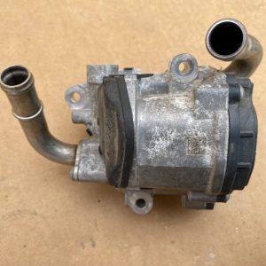 EGR VW Jetta 2017 2.0 tdi 04L131501RV 04L 131 501 RV la 0 km - Dezmembrari Auto