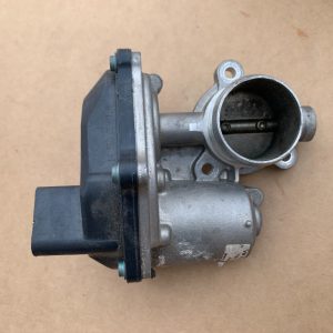 EGR VW Passat B8 04L131501C 04L 131 501 C - Dezmembrari Auto