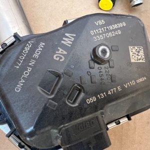 EGR VW Touareg 3.0 tdi DEN 059 131 477 E, 059 131 477 H, 059 131 477 M - Dezmembrari Auto