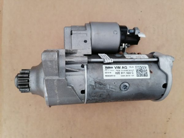 Electromotor VW Golf 7 2.0 tdi 02E911022C 02E 911 022 C la 0 km - Dezmembrari Auto