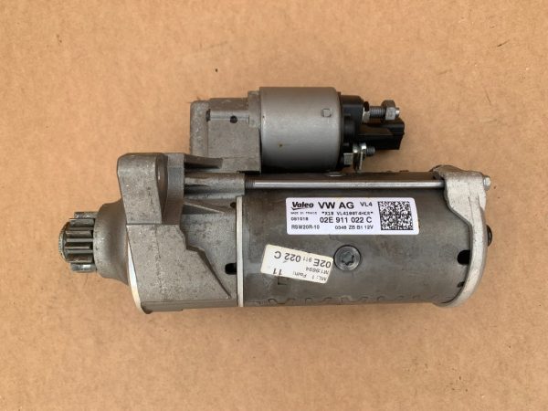 Electromotor VW Golf 7 2019 2.0 tdi 02E911022C 02E 911 022 C la 0 km - Dezmembrari Auto
