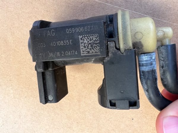 Electrovalva Audi 059906627M 059 906 627 M 059906627Q 059 906 627 Q - Dezmembrari Auto