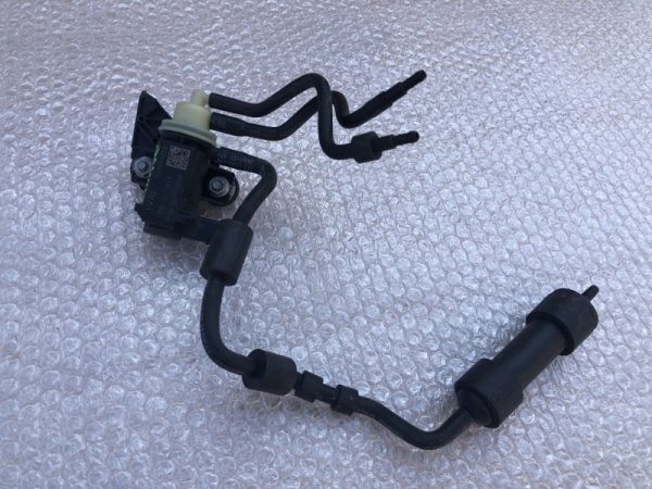 Electrovalva / supapa cu furtune VW Sharan 7N 2017 1K0 906 627 B 1K0906627B - Dezmembrari Auto