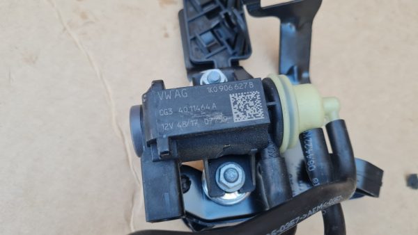 Electrovalva VW Passat B8 2.0 tdi 1K0906627B 1K0 906 627 B - Dezmembrari Auto