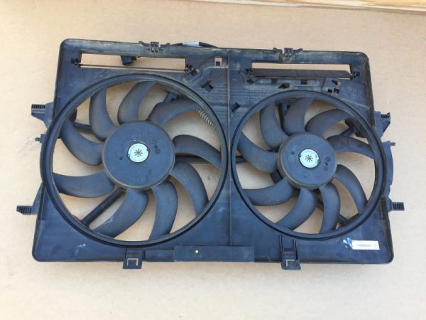 8K0121003P 8K0959501G Electroventilatoare Audi A4 - Dezmembrari Auto