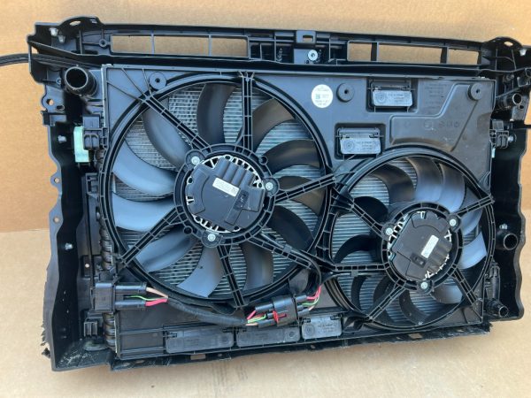 Electroventilatoare cu suport VW Passat B8.5 din 2023 5WA121203T 5WA 121 203 T - Dezmembrari Auto