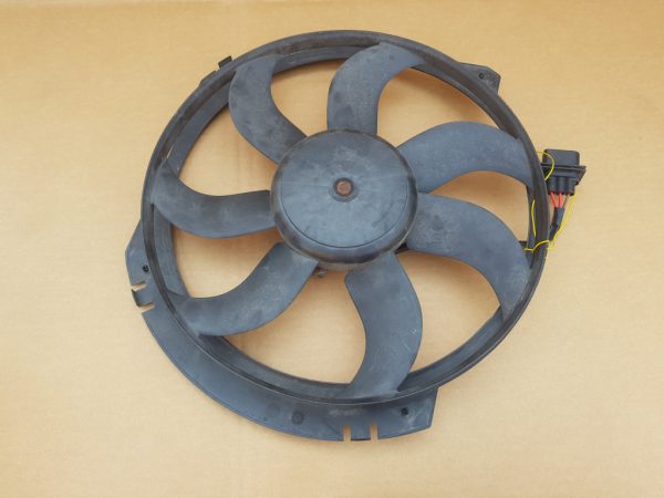 Electroventilator Ventilator VW Polo 6R 1.2 tdi 6R0959455C 6R0 959 455 C - Dezmembrari Auto