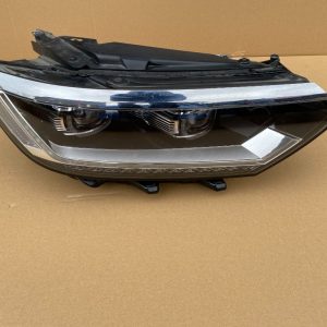 Far dreapta Matrix VW Passat B8 3G1941082C 3G1941082C 90052256 3G1941114A 3G1 941 114 A - Dezmembrari Auto