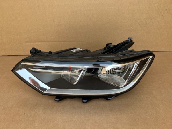 Far stanga halogen VW Passat B8 volan dreapta la 0 km 3G2941005C 3G2 941 005 C 90049913 - Dezmembrari Auto
