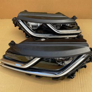 Set faruri LED adaptive COMPLETE VW ARTEON la 0 km 3G8941081 3G8941082 - Dezmembrari Auto