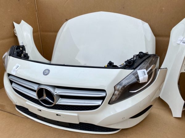 Fata completa Mercedes A class W176 facelift 2015 xenon adaptiv park assist PDC spalatoare faruri - Dezmembrari Auto - imagine 8