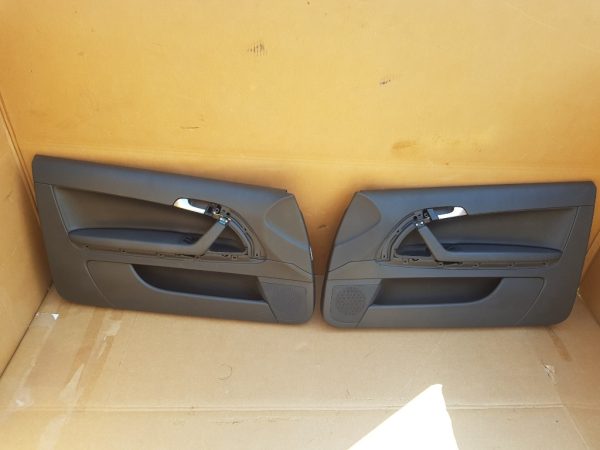 Fata usa stanga din piele Audi A3 8P 2009 2 usi - Dezmembrari Auto