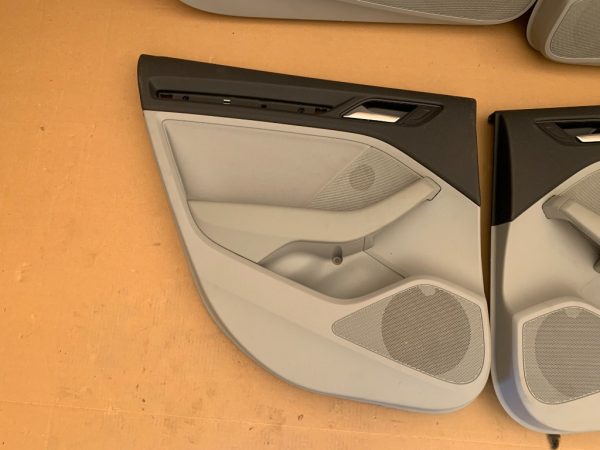 Fata usa stanga spate Audi A3 8V hatchback - Dezmembrari Auto
