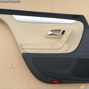 Fata usa tapiterie usa stanga spate VW Passat CC piele crem / bej - Dezmembrari Auto