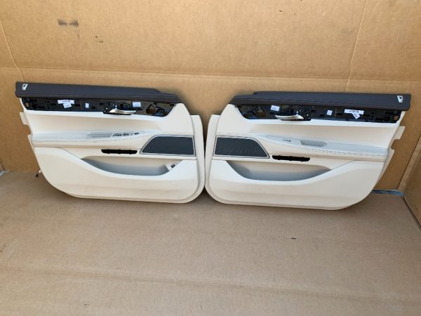 Fete usi fata din piele crem BMW G11 seria 7 din 2017 - Dezmembrari Auto