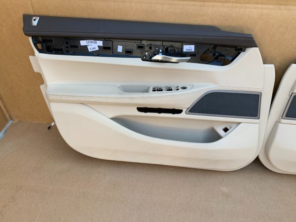 Fete usi fata din piele crem BMW G11 seria 7 din 2017 - Dezmembrari Auto - imagine 4