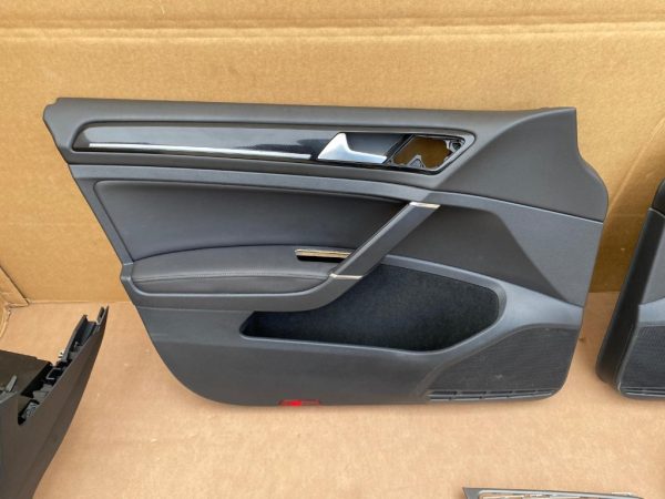 Fete usi piele fata stanga dreapta VW Golf 7 cu lumini ambientale - Dezmembrari Auto