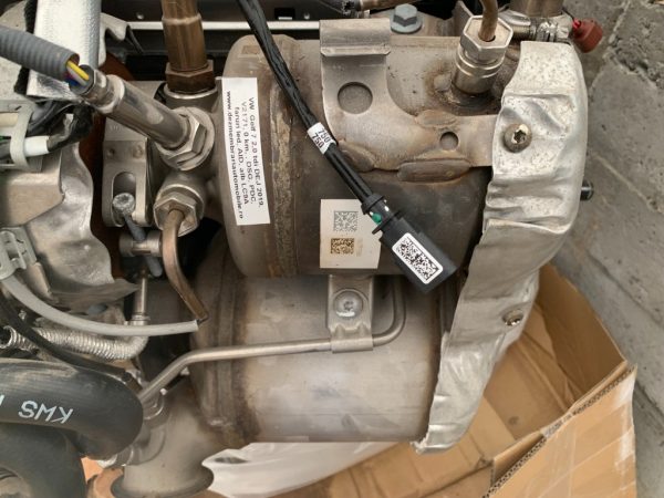 Filtru de particule VW Golf 7 2019 2.0 tdi 04L131723DG 04L 131 723 DG 5Q0131705BG 5Q0 131 705 BG la 0 km - Dezmembrari Auto