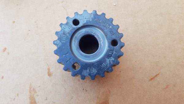 Fulie pompa inalte VW Passat B8 2.0 tdi 04L130101 04L 130 101 - Dezmembrari Auto
