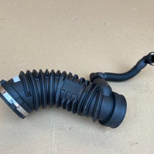 Furtun admisie VW Caddy 2023 la 0 km 5QF129654S 5QF 129 654 S 5QF129654K 5QF 129 654 K - Dezmembrari Auto