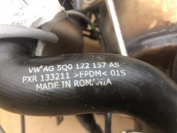 5Q0122157AS 5Q0 122 157 AS Furtun apa VW Passat B8 - Dezmembrari Auto