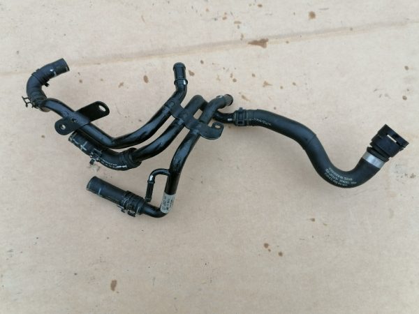 Conducta conducte apa Audi A3 8V 2.0 tdi 04L121064C 04L 121 064 C - Dezmembrari Auto