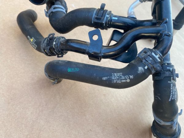 Furtun apa Audi A6 C7 04L121157T 04L 121 157 T la 0 km - Dezmembrari Auto