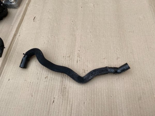 Furtun apa VW Caddy Ford Tourneo Connect 2023 3Q0121058C 3Q0 121 058 C la 0 km - Dezmembrari Auto