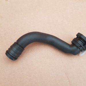 Furtun apa VW Golf 7 1.4 tsi 5Q0129637C 5Q0 129 637 C - Dezmembrari Auto