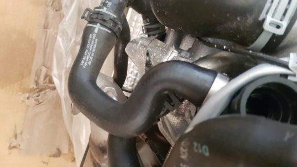 Furtun apa VW Golf 7 2.0 tdi 5Q0122073BK 5Q0 122 073 BK la 0 km - Dezmembrari Auto