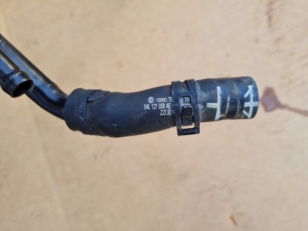 Furtun apa VW Jetta 2017 2.0 tdi 04L121058AE 04L 121 058 AE la 0 km - Dezmembrari Auto