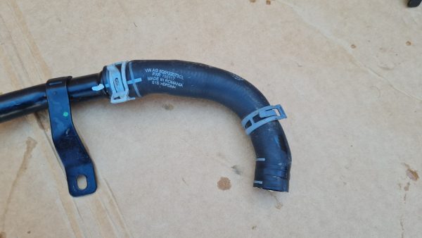 Furtun apa VW Passat B8 2.0 tdi 5Q0122073CL 5Q0 122 073 CL - Dezmembrari Auto