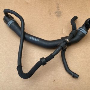 Furtun apa VW Passat B8 5Q0122101CM 5Q0 122 101 CM - Dezmembrari Auto