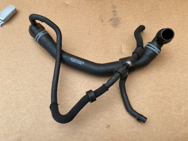 Furtun apa VW Passat B8 5Q0122101CM 5Q0 122 101 CM - Dezmembrari Auto
