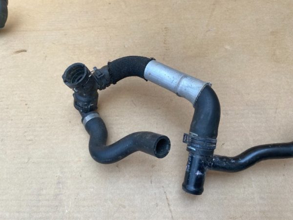 Furtun apa VW Sharan 7N Seat Alhambra 2 2.0 tdi 7N0122073BE 7N0 122 073 BE - Dezmembrari Auto