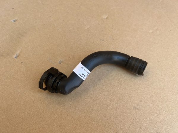 Furtun epurator VW Caddy Ford Connect din 2023 5Q0129637C 5Q0 129 637 C la 0 km - Dezmembrari Auto
