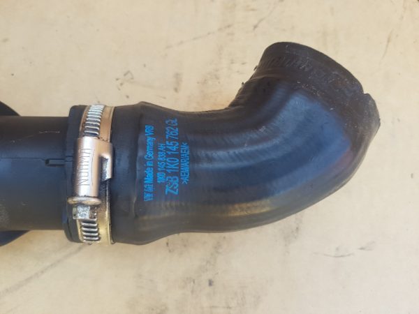 Furtun intercooler audi A3 8P 1.6 tdi 1K0145762GL 1K0 145 762 GL - Dezmembrari Auto