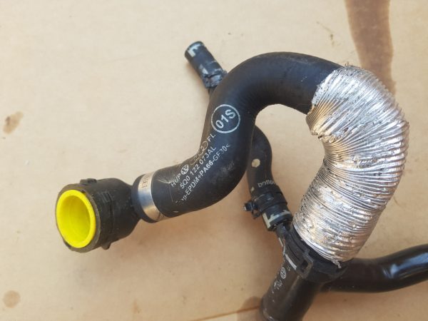 Furtun VW Passat B8 2.0 tdi 5Q0122073AL 5Q0 122 073 AL - Dezmembrari Auto