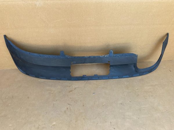 Fusta bara spate cu gaura pentru carlig VW Passat CC 3C8807521 3C8 807 521 - Dezmembrari Auto