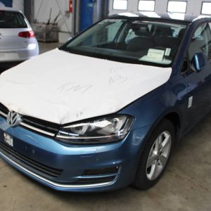 Rulment stanga dreapta fata VW Golf 7 2016 8V0498625 8V0 498 625 5WA407621 5WA 407 621 la 0 km - Dezmembrari Auto