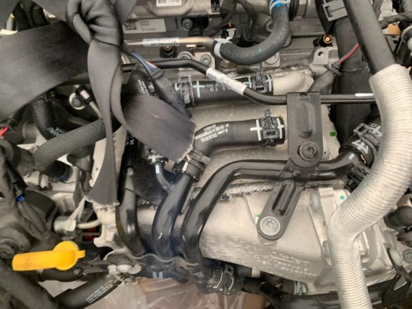 Galerie admisie intercooler VW Golf 7 2019 2.0 tdi 04L129766AL 04L 129 766 AL la 0 km - Dezmembrari Auto
