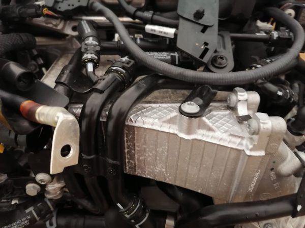 Galerie admisie intercooler VW Passat B8 2.0 tdi 04L129766AQ 04L 129 766 AQ - Dezmembrari Auto